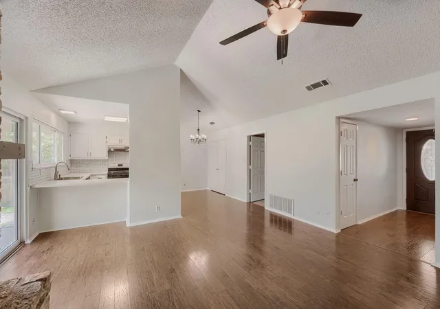 Photo 4 of Single family home for sale at 3600 Cornerstone St, Round Rock, TX 78681 | MLS# 6493954 | Listing updated on 2026-09-25