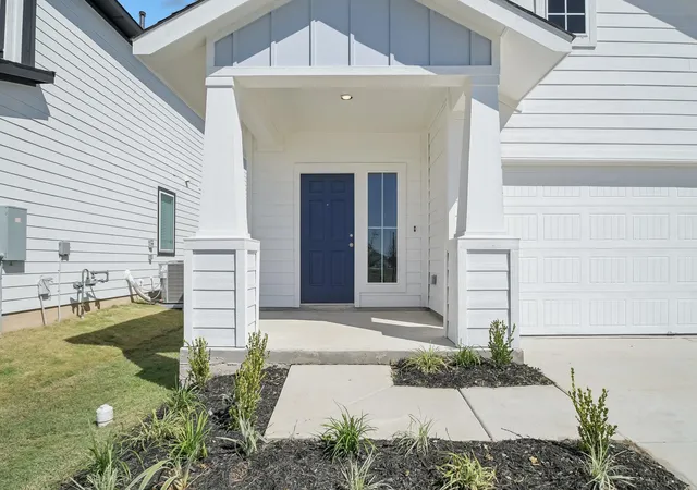 Photo 4 of Single family home for sale at 126 Cider Crk Dr, Elgin, TX 78621 | MLS# 4272481 | Listing updated on 2026-10-27