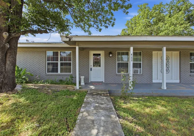2nd image of 423 Fm 1441, Bastrop, TX 78602 | MLS# 3764174