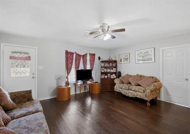 5th image of 423 Fm 1441, Bastrop, TX 78602 | MLS# 3764174