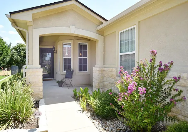 Photo 3 of Single family home for sale at 303 Salt Crk Ln, Georgetown, TX 78633 | MLS# 3905194 | Listing updated on 2026-10-10