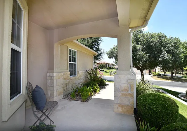 Photo 3 of Sale Pending at 303 Salt Crk Ln, Georgetown, TX 78633 | MLS# 3905194 | Listing updated on 2026-10-16