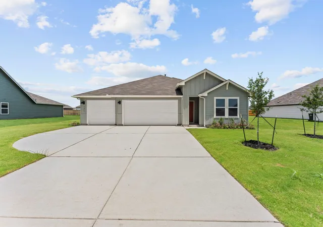 1st image of 426 Kolbo Crossing Cv, Lockhart, TX 78644 | MLS# 7766937