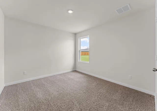 3rd image of 426 Kolbo Crossing Cv, Lockhart, TX 78644 | MLS# 7766937