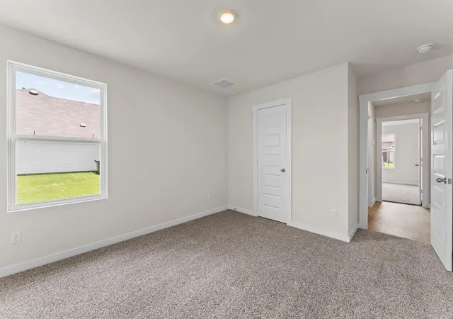 4th image of 426 Kolbo Crossing Cv, Lockhart, TX 78644 | MLS# 7766937