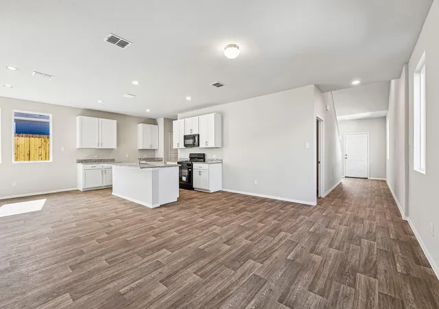 Photo 4 of Single family home for sale at 12005 Murano Dr, Austin, TX 78747 | MLS# 7667805 | Listing updated on 2026-10-21