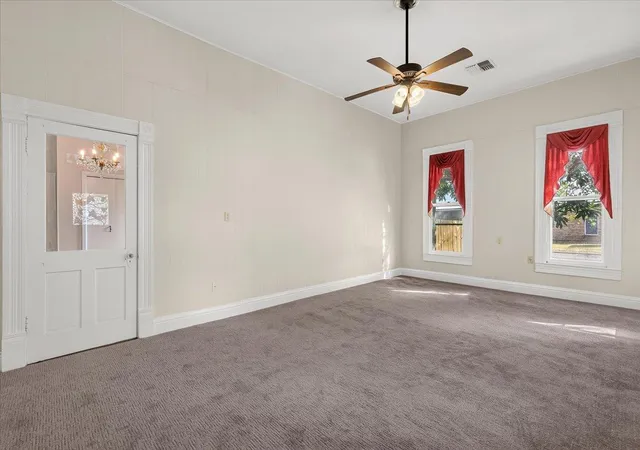 5th image of 207 Hudgins St, Smithville, TX 78957 | MLS# 7002733