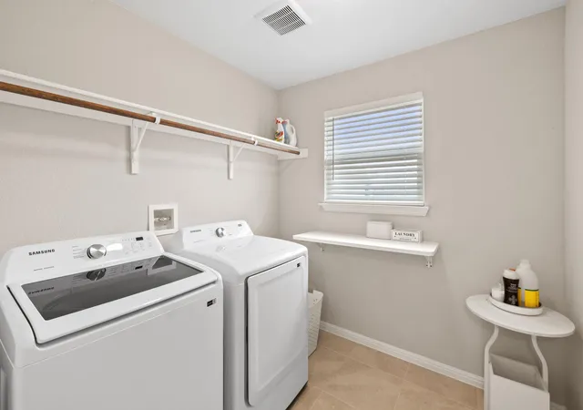 2nd image of 12102 Tolson Dr, Manor, TX 78653