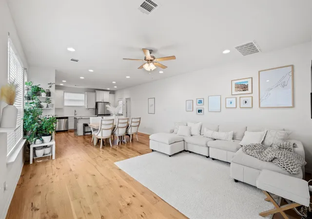 4th image of 12102 Tolson Dr, Manor, TX 78653