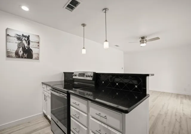Photo 3 of Condo for sale at 2600 Penny Ln #211, Austin, TX 78757 | MLS# 2415010 | Listing updated on 2026-09-01