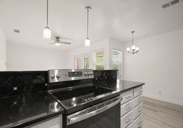 Photo 4 of Condo for sale at 2600 Penny Ln #211, Austin, TX 78757 | MLS# 2415010 | Listing updated on 2026-09-01