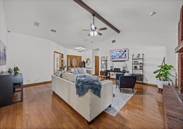 Photo 4 of Single family home for sale at 2000 Spinel Rd, Pflugerville, TX 78660 | MLS# 9173324 | Listing updated on 2026-10-01