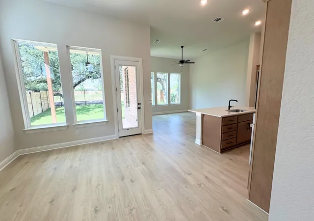 Photo 3 of Single family home for sale at 1120 Stonehill Dr, Georgetown, TX 78633 | MLS# 5403461 | Listing updated on 2026-10-08