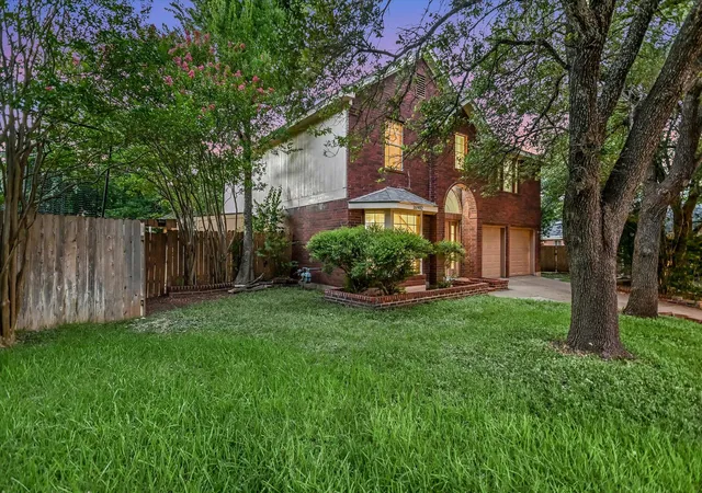 Photo 2 of Single family home for sale at 16902 Tomcat Dr, Round Rock, TX 78681 | MLS# 5388453 | Listing updated on 2026-09-21