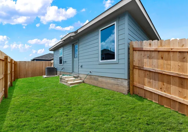 42nd image of 212 Surrey Oaks, Maxwell, TX 78656 | MLS# 6078395