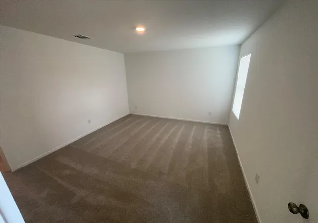 Photo 4 of Single family home for sale at 129 Spotbill Ct, Uhland, TX 78640 | MLS# 4873457 | Listing updated on 2026-10-09