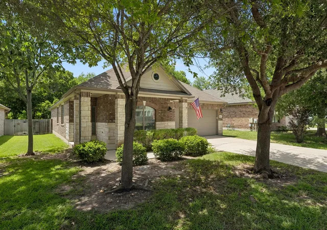 2nd image of 1049 Sussex Wy, Round Rock, TX 78665 | MLS# 6282181