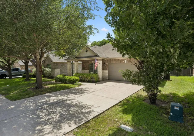 3rd image of 1049 Sussex Wy, Round Rock, TX 78665 | MLS# 6282181