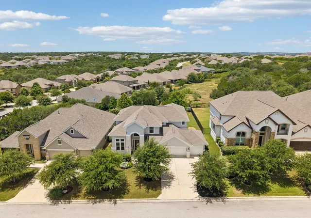5th image of 642 Jacksdaw Dr, Austin, TX 78737 | MLS# 5612089