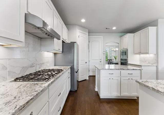 2nd image of 642 Jacksdaw Dr, Austin, TX 78737 | MLS# 5612089