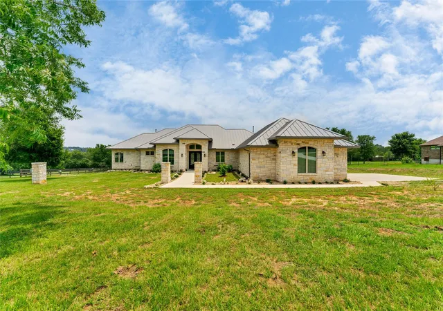 2nd image of 145 Pavilion Dr, Cedar Creek, TX 78612 | MLS# 9161788