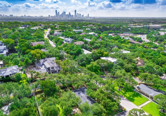 5th image of 4901 Timberline Dr, Austin, TX 78746 | MLS# 4440014