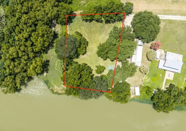 1st image of Tbd Goodwin Ln, Gonzales, TX 78629 | MLS# 7877131
