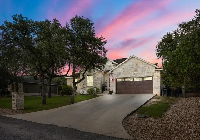 Homes for sale in Wimberley, TX | 4 Maplewood Rd, Wimberley, TX 78676 | MLS# 4310201