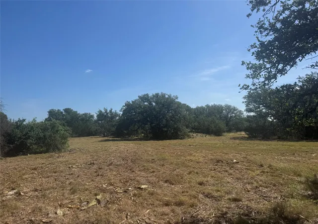 Photo 4 of House for sale at 5 Back Bone Crk Dr, Burnet, TX 78611 | MLS# 5466597 | Listing updated on 2026-08-27