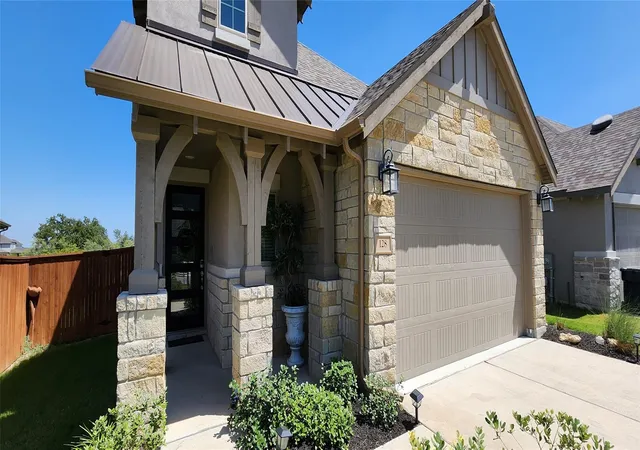 Photo 3 of Single family home for sale at 128 Rosebush Dr, Liberty Hill, TX 78642 | MLS# 2782621 | Listing updated on 2026-09-03
