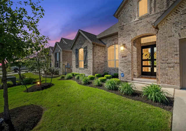 Photo 2 of Single family home for sale at 116 Texon Dr, Liberty Hill, TX 78642 | MLS# 9847514 | Listing updated on 2026-08-07