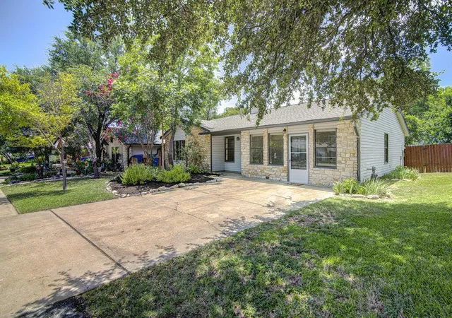 Photo 2 of Single family home for sale at 1603 Holstein Dr, Austin, TX 78758 | MLS# 1331340 | Listing updated on 2026-09-27