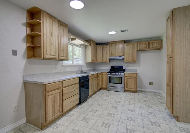 Photo 3 of Single family home for sale at 1603 Holstein Dr, Austin, TX 78758 | MLS# 1331340 | Listing updated on 2026-09-27