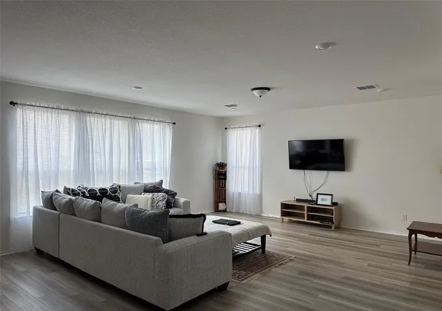 5th image of 4805 Mozzafiato Ln, Round Rock, TX 78665 | MLS# 8472412