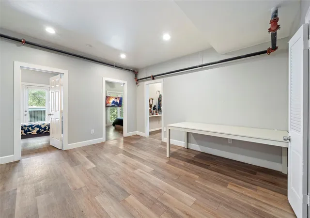 3rd image of 201 W 31st St, Austin, TX 78705