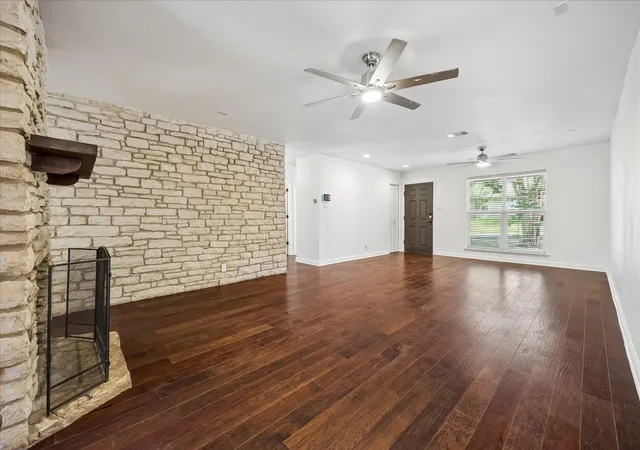 Photo 2 of Single family home for sale at 6905 Tulane Dr, Austin, TX 78723 | MLS# 6189343 | Listing updated on 2026-07-31