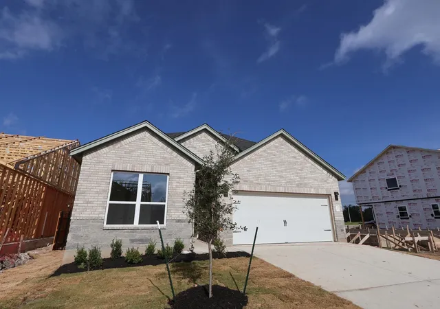 Photo 1 of Sale Pending at 13212 Keefer Dr, Manchaca, TX 78652 | MLS# 1581720 | Listing updated on 2026-08-31