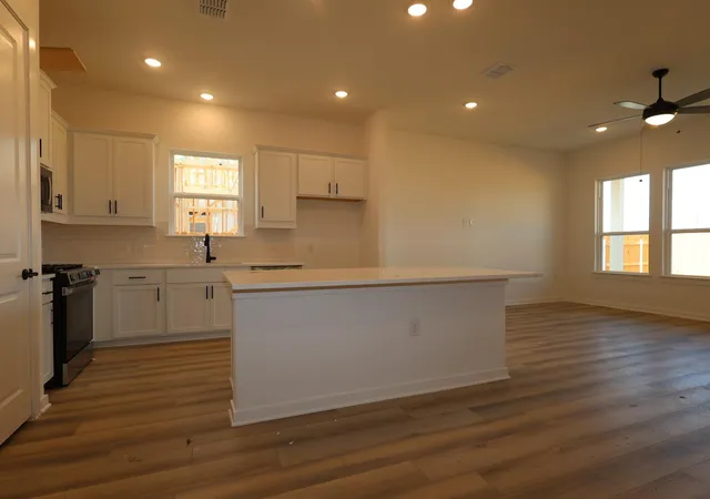 Photo 3 of Sale Pending at 13212 Keefer Dr, Manchaca, TX 78652 | MLS# 1581720 | Listing updated on 2026-08-31