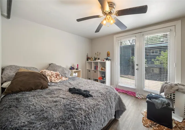 4th image of 201 West 31St St #E, Austin, TX 78705 | MLS# 3165345