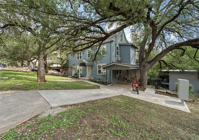 image of 201 W 31st St, Austin, TX 78705