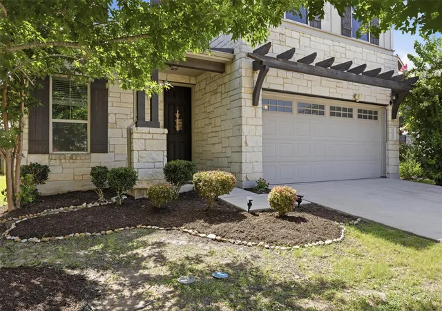 Photo 3 of Single family home for sale at 212 Russet Trl, Georgetown, TX 78628 | MLS# 9480221 | Listing updated on 2026-09-25