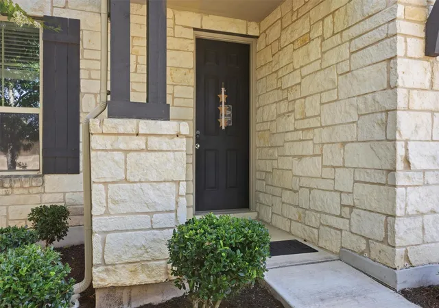 Photo 3 of Single family home for sale at 212 Russet Trl, Georgetown, TX 78628 | MLS# 9480221 | Listing updated on 2026-09-25