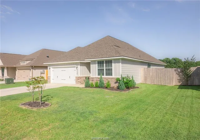 5th image of 4130 Vintage Estates Ct, Bryan, TX 77808 | MLS# 3337444