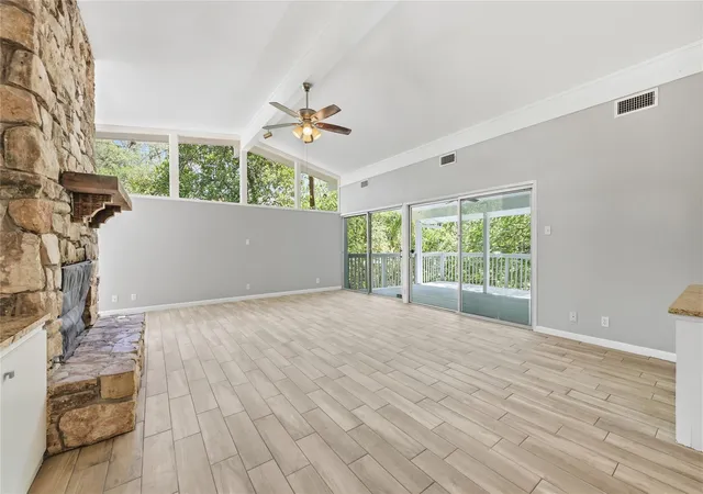 Photo 3 of Single family home for sale at 7 Hull Cir Dr, Austin, TX 78746 | MLS# 6044921 | Listing updated on 2026-09-06