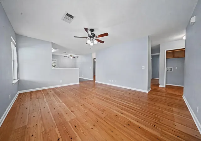 2nd image of 137 Hay Meadow Rd, Cedar Creek, TX 78612 | MLS# 6877931
