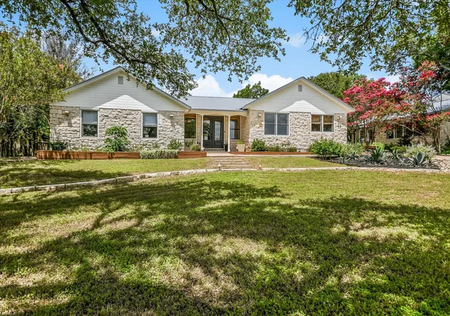 Homes for sale in Wimberley, TX | 160 Donna Dr, Wimberley, TX 78676 | MLS# 5430528