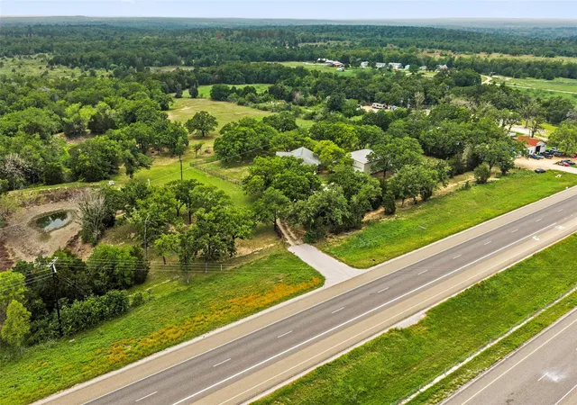 2nd image of 1389 Hwy 290 E, Elgin, TX 78621 | MLS# 8391136