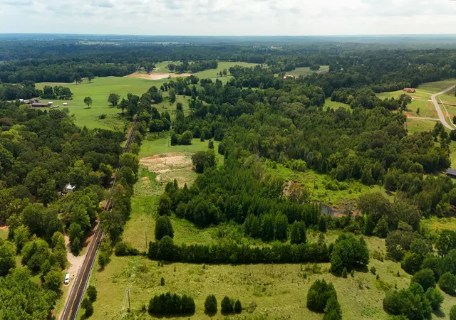 4th image of 13797 Fm 757, Winona, TX 75792 | MLS# 9022115