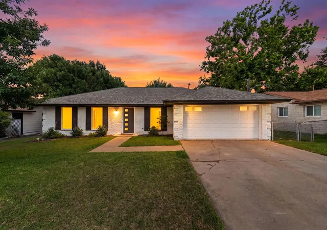 26th image of 4808 Broadhill Dr, Austin, TX 78723 | MLS# 1348005
