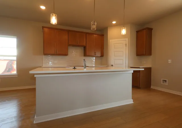 Photo 2 of Sale Pending at 547 Bishop Wood Rd, Dripping Springs, TX 78620 | MLS# 2497426 | Listing updated on 2026-09-04